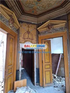 Unirii,Justitiei,vila D+P, impunatoare,supafata 236 mp teren 274 mp - Bucuresti