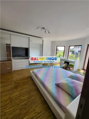 Casă 4 camere Pitești - poza 10