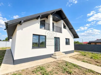 Casa 3 camere Holboca Dancu,  CANALIZARE/ASFALT - Dancu