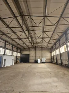 Spatiu Industrial - 1300 mp - Logistica - Depozitare - Productie - Cristesti