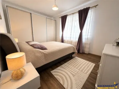 Apartament 3 camere Brașov - poza 1