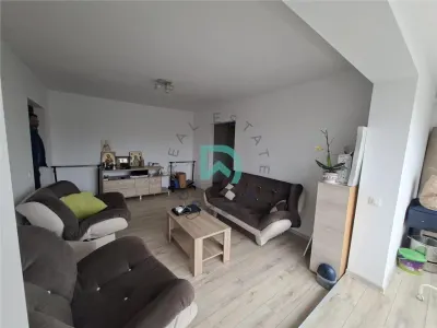 Apartament 2 camere,  Spitalul Judetean, etaj intermediar, renovat - Brasov