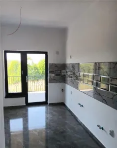 Valea Adanca Casa parter 4cam Su 104mp teren440mp beci Te muti imediat - Iasi