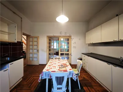Casa de vanzare  Brasovul Vechi - Brasov