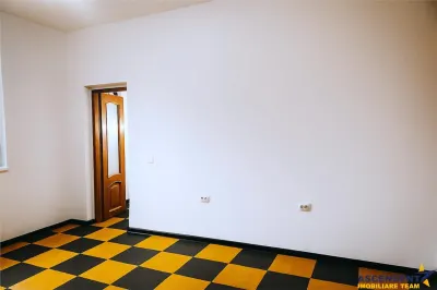 Spațiu comercial Brașov - poza 1