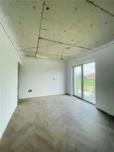 Casă 4 camere Dragomiresti-Vale - poza 8