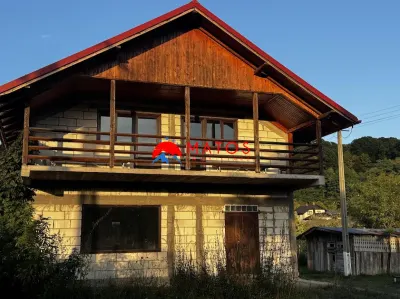 Casa de vanzare la doa 60,000 eu în Poiana Varbilau,  – teren 1921 mp - Varbilau