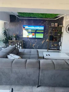 Vanzare Duplex 4 camere superb | Bd Unirii | stradal | vedere integrala la bulevard | 120mp utili | superb renovat | amenajat - Bucuresti