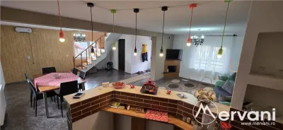 Vila de vacanta cu 4 camere de vanzare in Valea Doftanei - Valea Doftanei