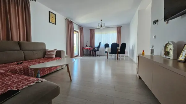 Casă 3 camere Vișan - poza 2