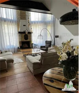 Casă 5 camere Bran - poza 3