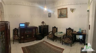 Apartament 4 camere zona Universitate - Bucuresti