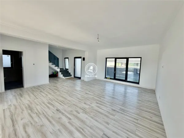 Casă 4 camere Miroslava - poza 6