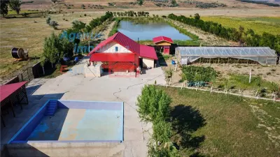 OPORTUNITATE! Proprietate deosebita de vanzare | Casa, 13.200 mp teren, doua iazuri cu peste | Raducaneni, Iasi - Raducaneni