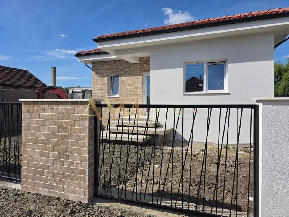 Casă 3 camere Giarmata - poza 1