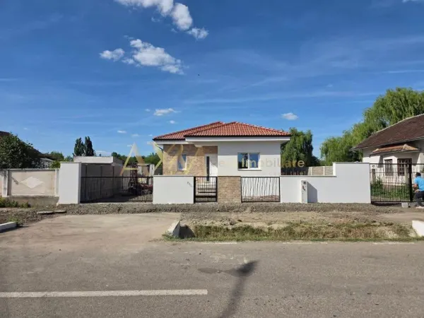 Casă 3 camere Giarmata - poza 4