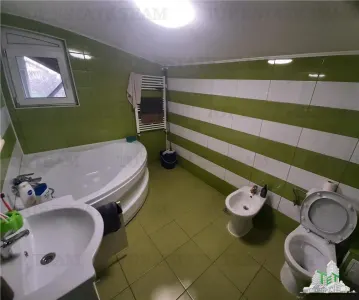 Casă 8 camere Bragadiru - poza 24