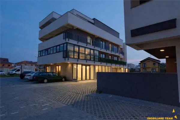 Spațiu comercial Brașov - poza 3