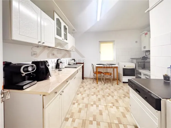 Apartament 3 camere Baia Mare - poza 2