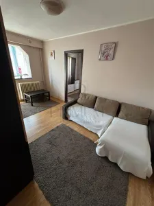 Dacia, 2 Camere, Renovat, Clima, Acoperis Tigla - Timisoara