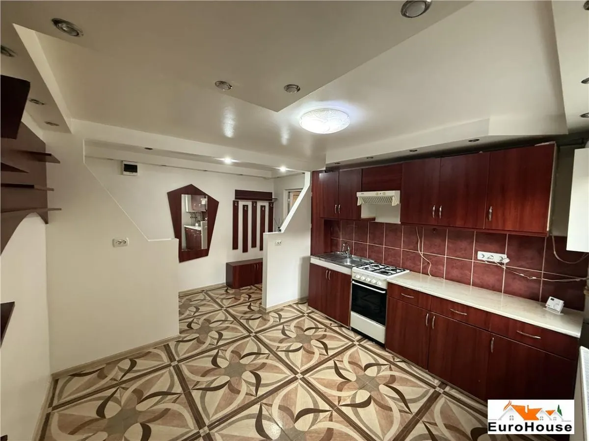 Apartament 2 camere Alba Iulia - poza 1