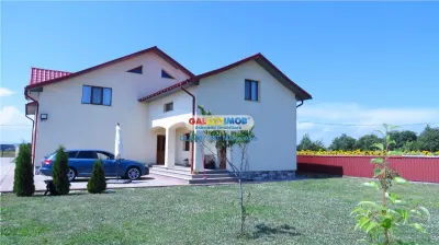 Casă 7 camere Botoșani - poza 3