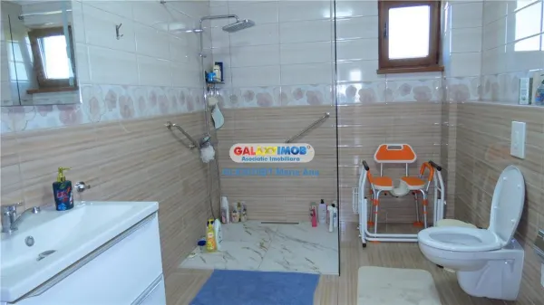 Casă 7 camere Botoșani - poza 20