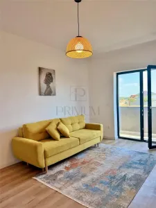 Calea Urseni, 2 Camere, Decomandat, Centrala Proprie, Parcare - Timisoara