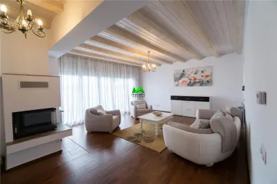 Penthouse de inchiriat 3 camere terasa Sibiu Dumbravii Sub Arini - Sibiu