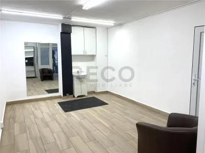 RECO  Spatiu comercial de inchiriat 23 mp, oradea. - Oradea
