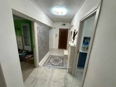 Apartament 3 camere, 76,24 mp + balcon închis 11,28 mp, Dacia – 2 băi - Iasi