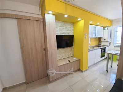 Apartament 3 camere (2 dormitoare + living open space) – Ultracentral, ideal investiție – Iași, Bd. Independenței - Iasi