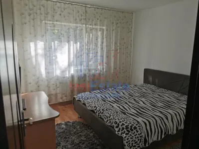 Apartament 2 camere decomandat, 52 mp, Nicolina - etaj 3, centrala proprie - Iasi