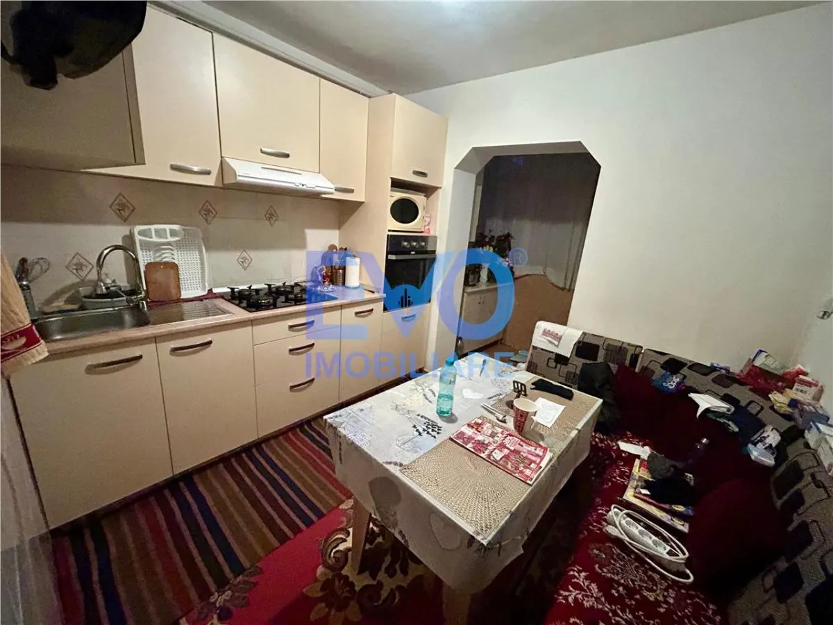 Apartament 3 camere Iași - poza 1