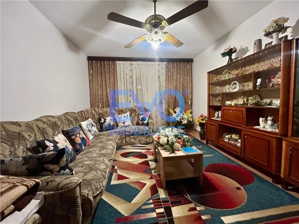Apartament 3 camere Iași - poza 2