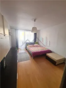 Apartament 2 camere decomandat, etaj intermediar Craiter - Brasov