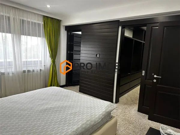 Apartament 3 camere Focșani - poza 2