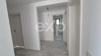 Casă 4 camere Bradu - poza 12