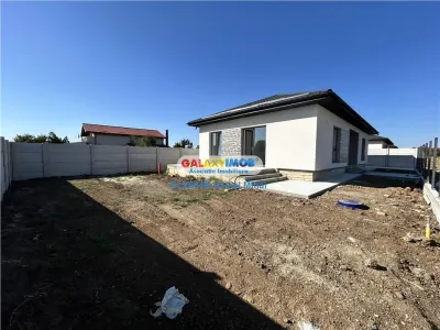 Casa individuala 4 camere-Incalzire pardoseala-Teren 400mp - Domnesti