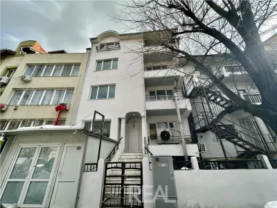 Clinica / Spatiu Medical de Inchiriat Cotroceni - Eroilor | 743 mp - Bucuresti