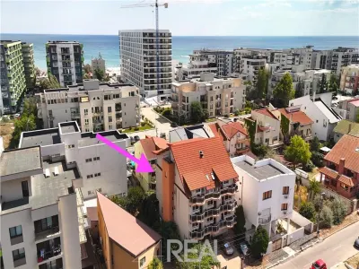 Vanzare Cladire Multifunctionala 783mp Mamaia Nord - Pensiune la Cheie - Navodari