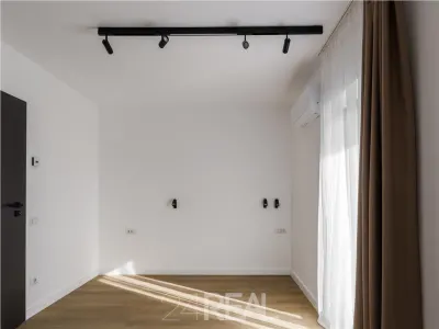 Birou București - poza 7