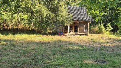 Teren in com Buciumi, la 10 min de Onesti , pentru doua case, 12500 euro - Buciumi
