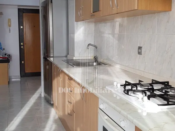 Apartament 3 camere București - poza 7