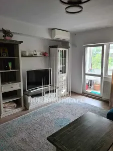 Apartament 3 camere București - poza 1