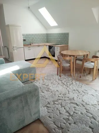 Casă 2 camere Baia Mare - poza 1