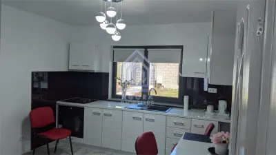 Casă 4 camere Suceava - poza 9
