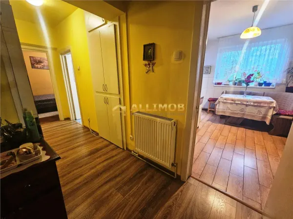 Apartament 2 camere Ploiești - poza 11