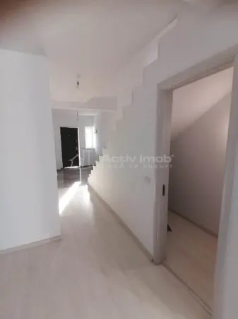 Casă 4 camere București - poza 12