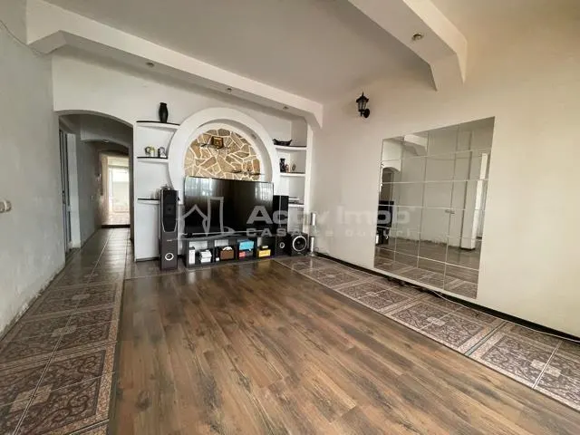 Apartament 3 camere București - poza 1